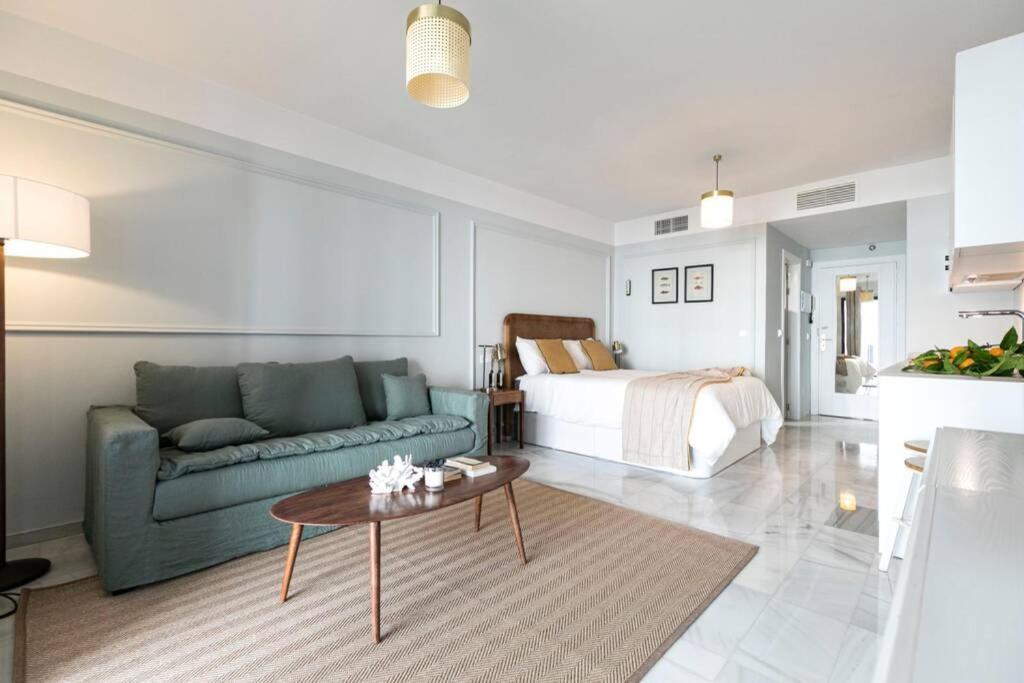 Apartemen Central & Renovated Studio With Pool In Puerto Banus